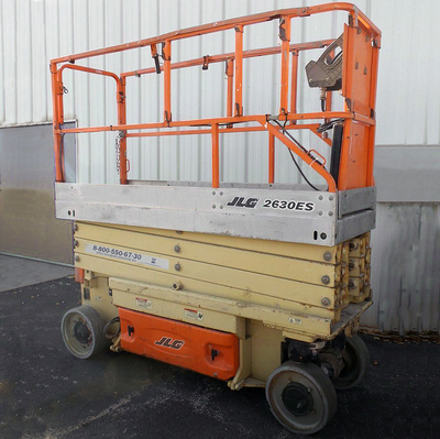 Подъёмник электрический JLG 2630 ES <br> --- 10 метров ---