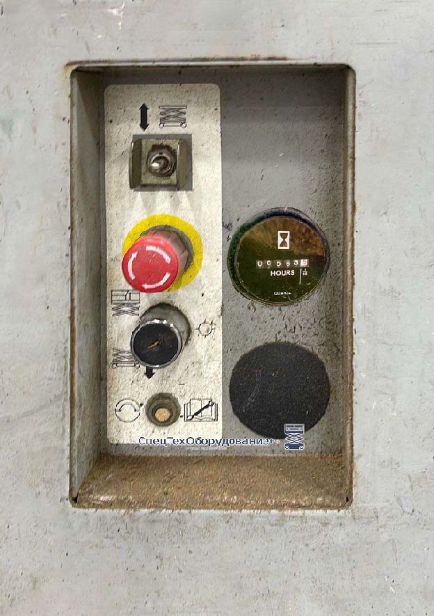 MEC 2033ES нижний пульт